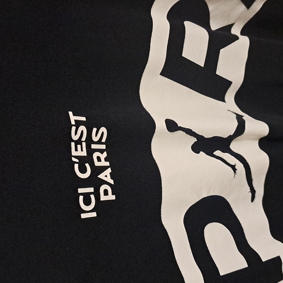 Nike-Jordan Paris-Saint-Germain Shirt - Picture 5 of 9